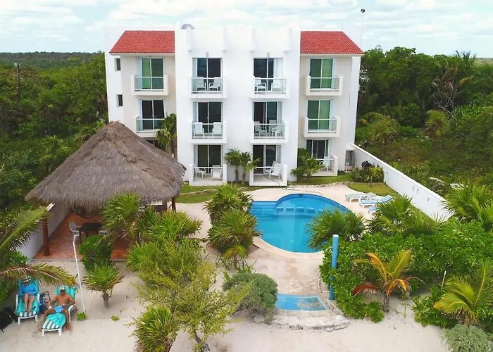 Akumal Tanik